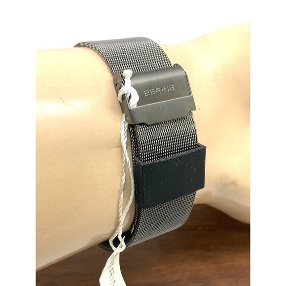 Bering Men's Watch 14640-077 Solar Gray Dial Date 40mm Slim Mesh Stainless Steel - Picture 9 of 13